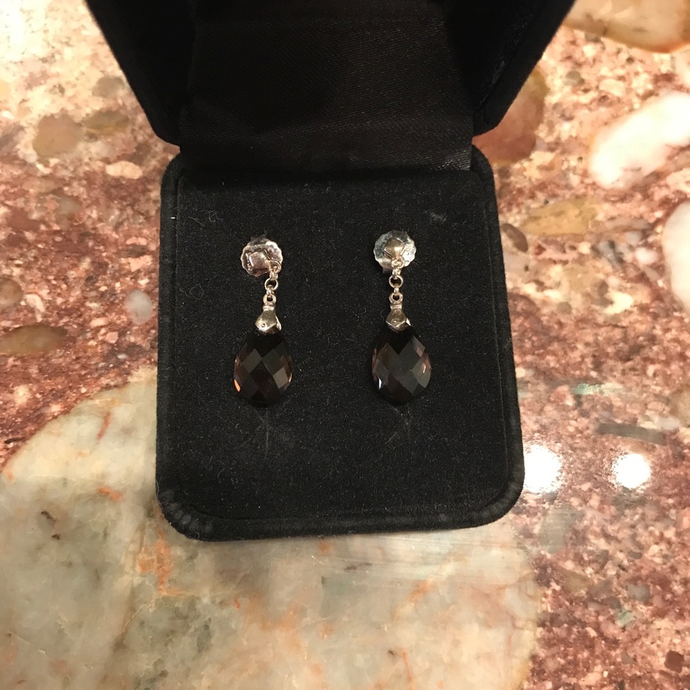 Pretty earrings!!